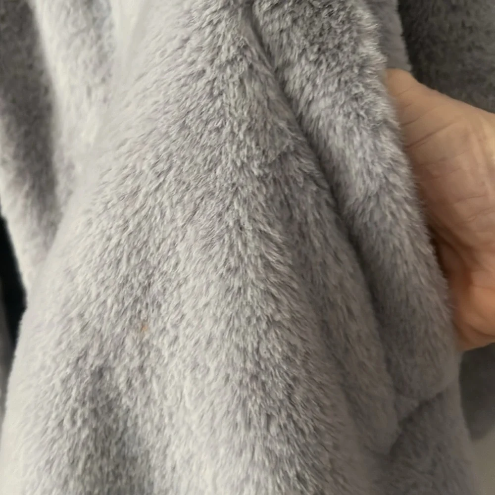 Jacket/ Coat. - Picture 4 of 8